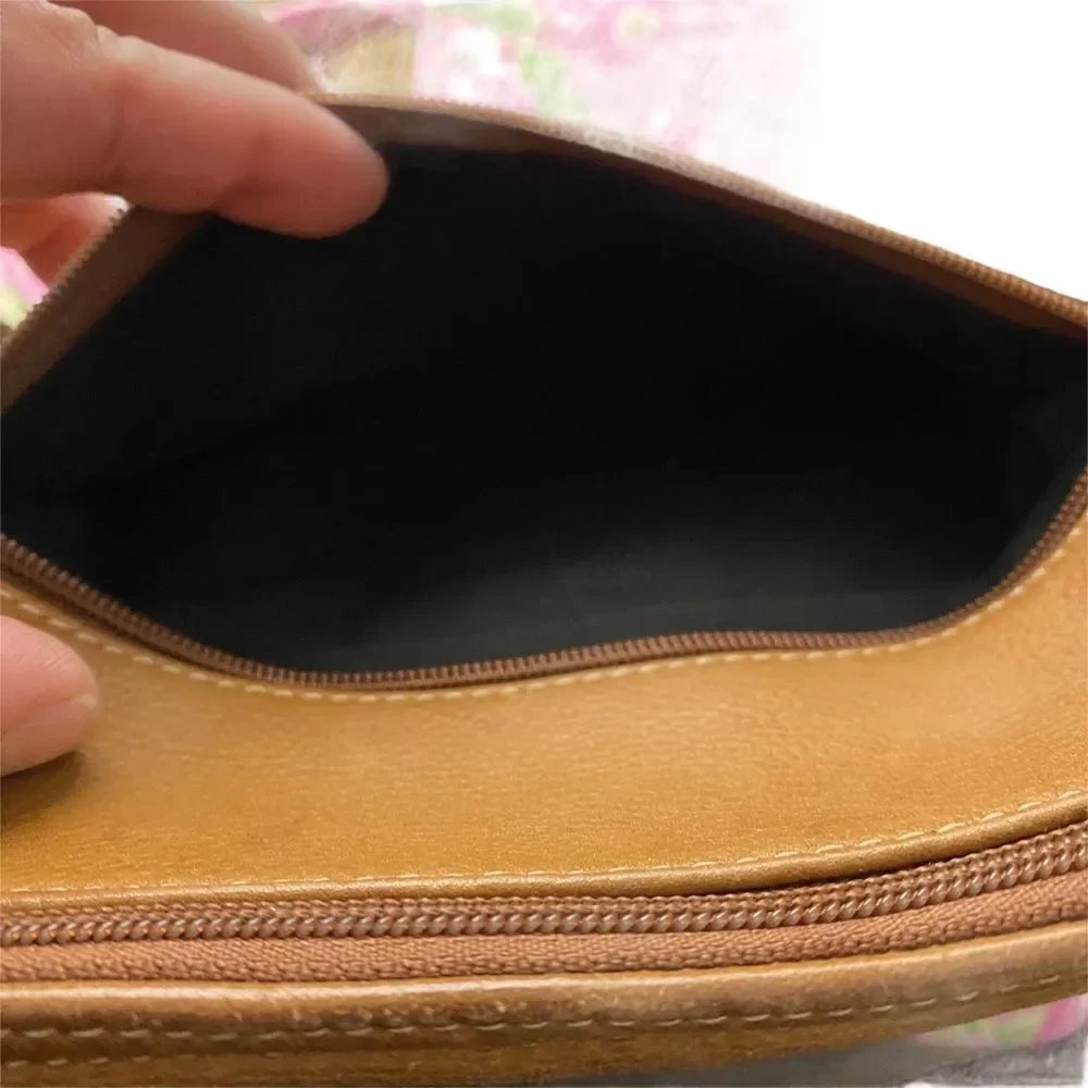 Vintage Tignanello Pebbled Leather Shoulder Purse